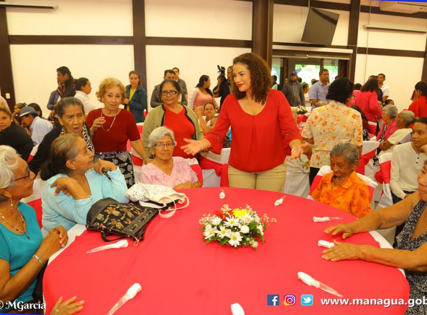 PORTADA. MADRES HEROES Y MARTIRES CELEBRAN SU DIA