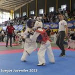 Academias de Taekwondo despiden el año con intensos combates